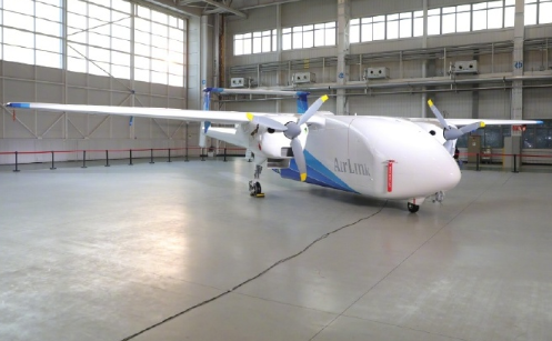 自主研制!新舟鸿鹄HH-200航空商用无人运输系统首架机下线